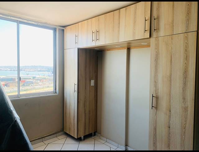 BEDROOM APARTMENT TO LET IN SOUTH BEACH